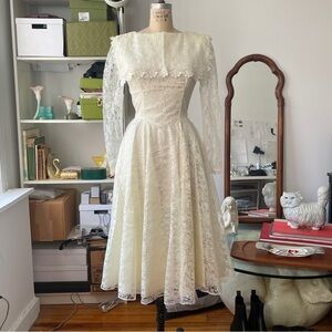 Gunne Sax Cream Long Sleeve Gown with Sailor Collar